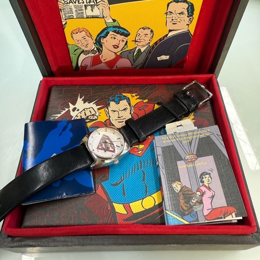NIB Limited Edition Fossil Superman Watch woman's new battery